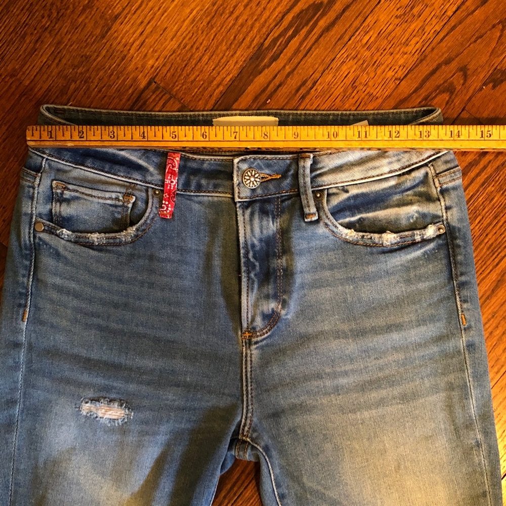 DRIFTWOOD Jackie High Rise, Distressed Skinny Jeans - Picture 5 of 8